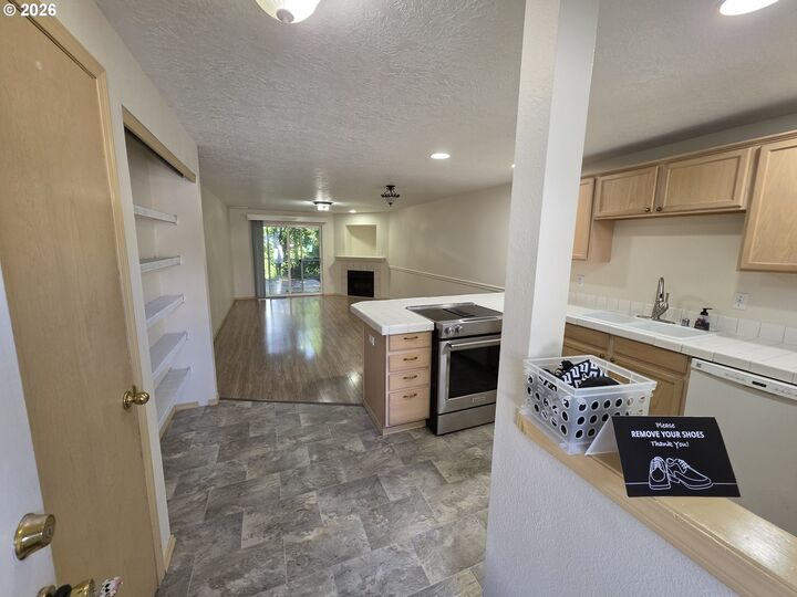 Property Photo:  4000 NE 109th Ave 175  WA 98682 