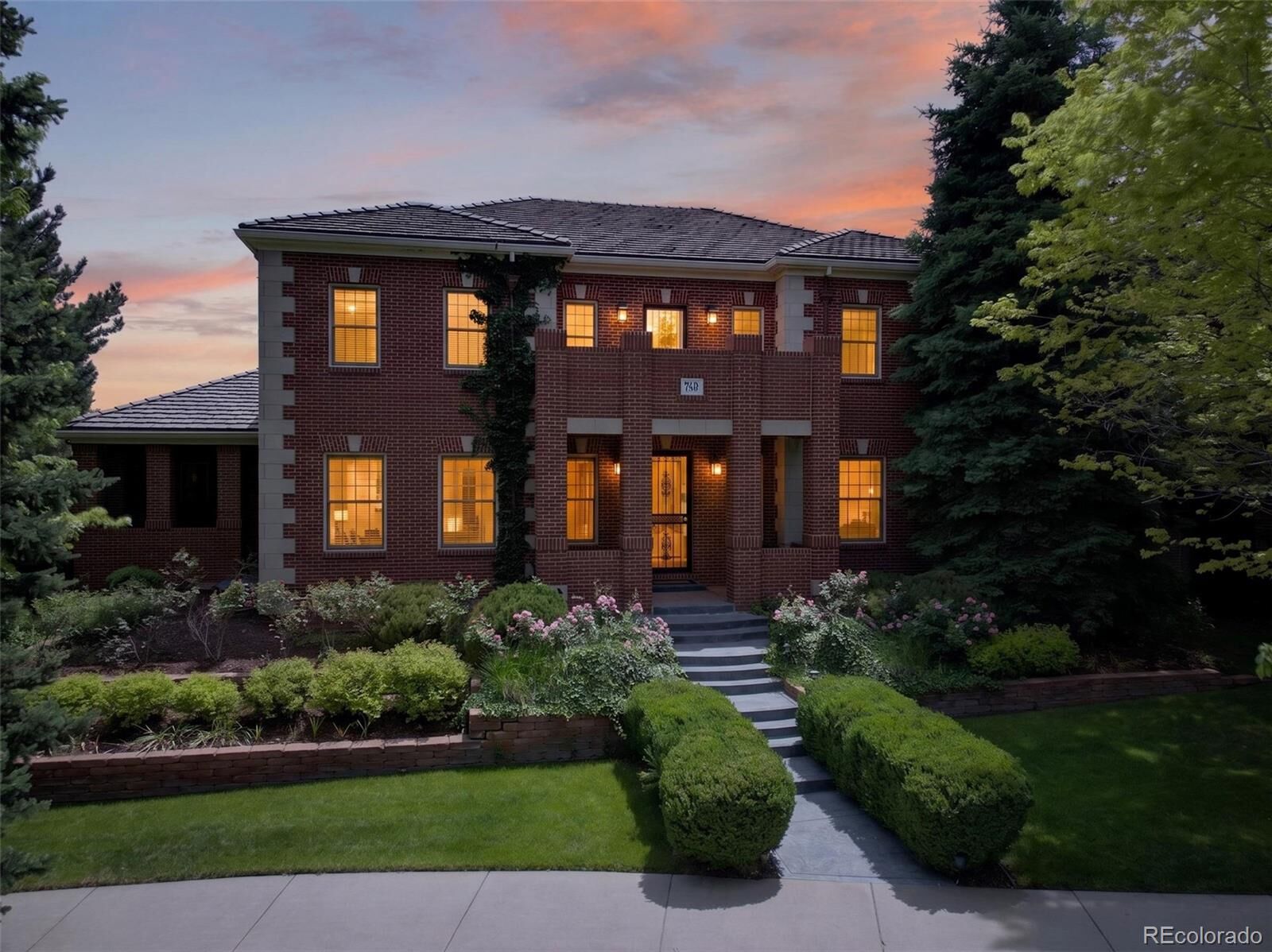 Property Photo:  7600 E 6th Avenue  CO 80230 