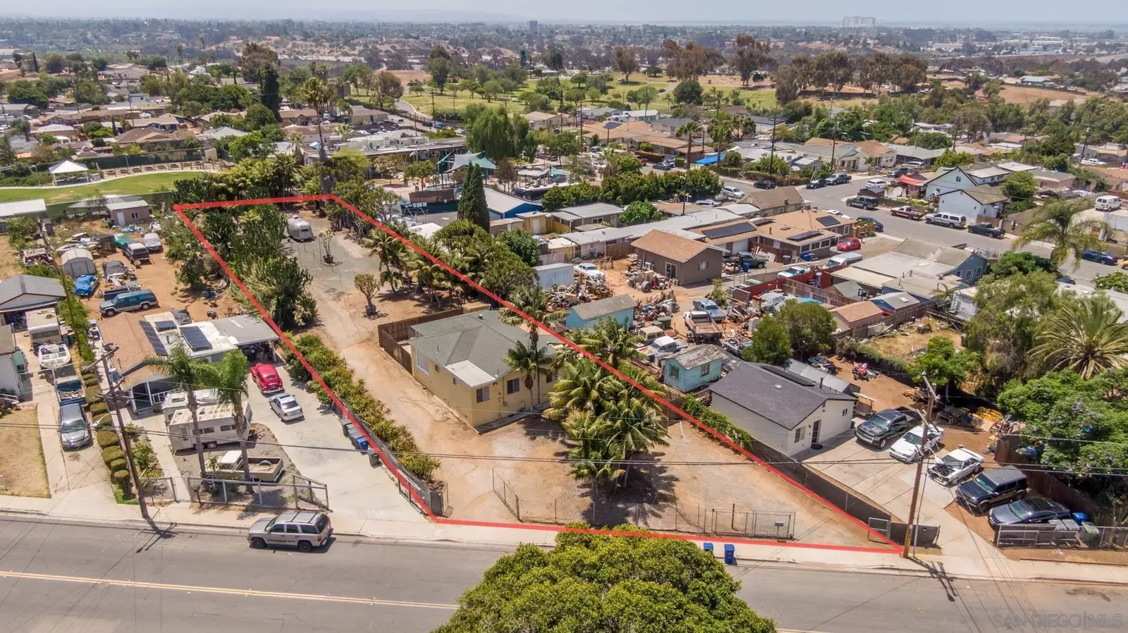 Property Photo:  2840 Ridgeway Dr  CA 91950 