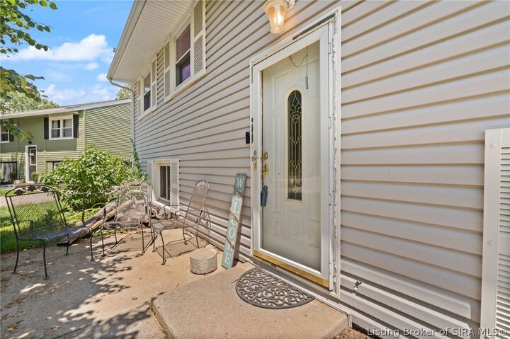 Property Photo: 115 Denny Drive IN 47150