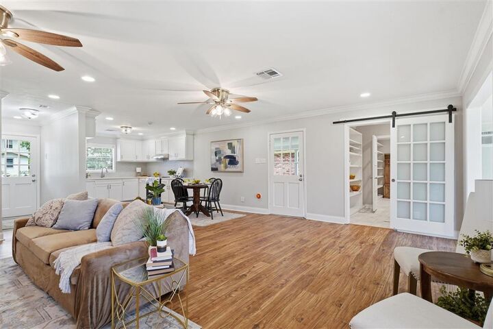 Property Photo:  2616 Timber Lane  LA 70605 