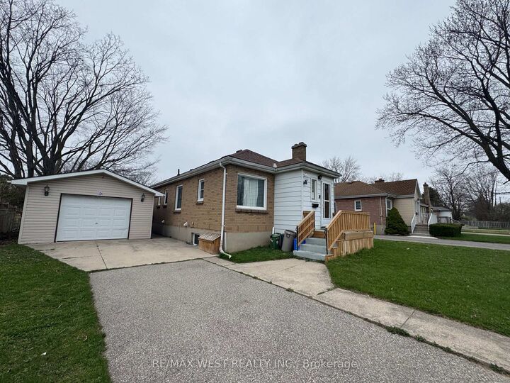 Property Photo: 1512 Rushland Avenue ON N5V 1X5