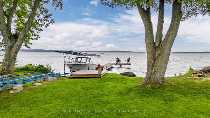 Property Photo: 219 Bayshore Road ON L0L 1K0