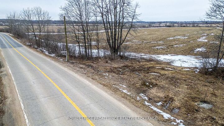 Property Photo:  2622 4th Concession Road  ON K0H 1Y0 