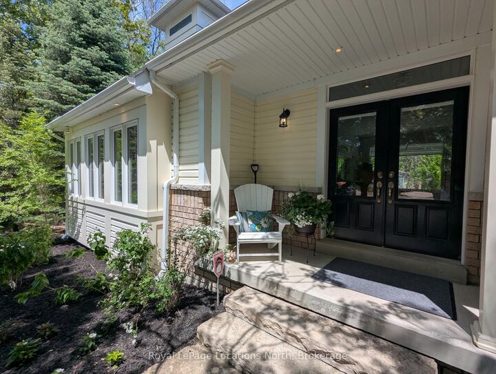 Property Photo: 5 Christy Drive ON L9Z 1C8