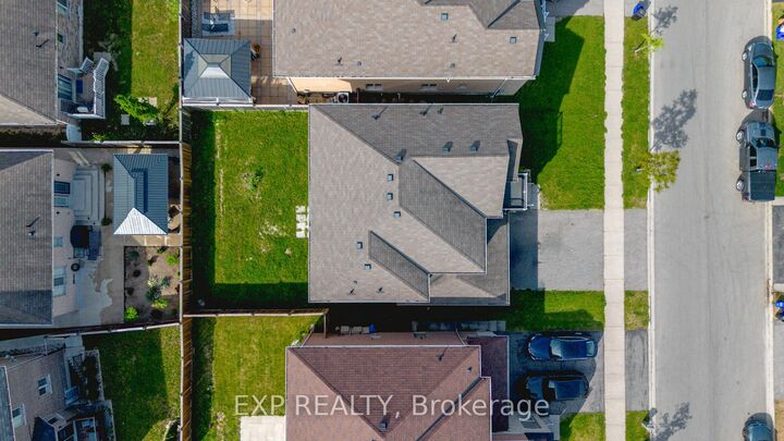 Property Photo: 156 McKnight Avenue ON L8B 0T7