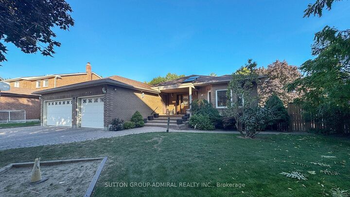 51 Faye Court — photo 1