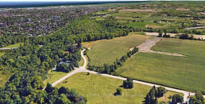 Property Photo:  Lot 1 Bradshaw Drive  ON L8J 0K8 