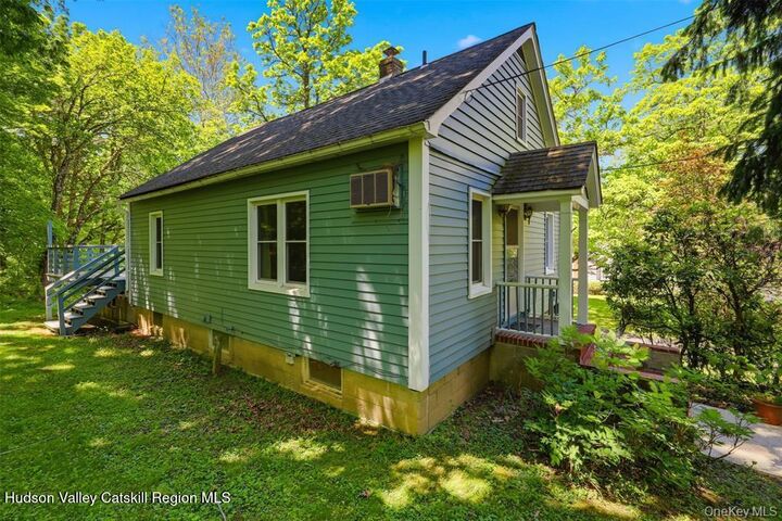 Property Photo: 60 Shivertown NY 12561
