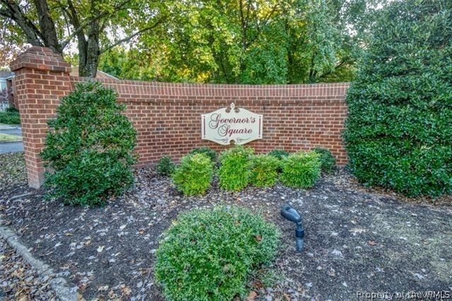 Property Photo: 4003 Governors Square 2 VA 23188