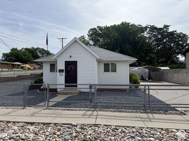 Property Photo:  4806 S 2500 W  UT 84067 
