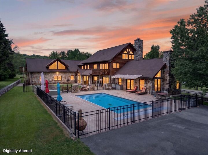 Property Photo: 134 Twin Lake Ln PA 15655