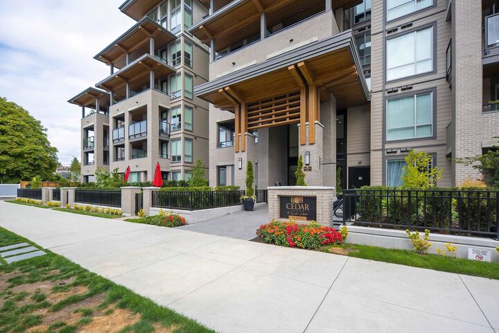 Property Photo: 7588 16th Street 521 BC V3N 0H8