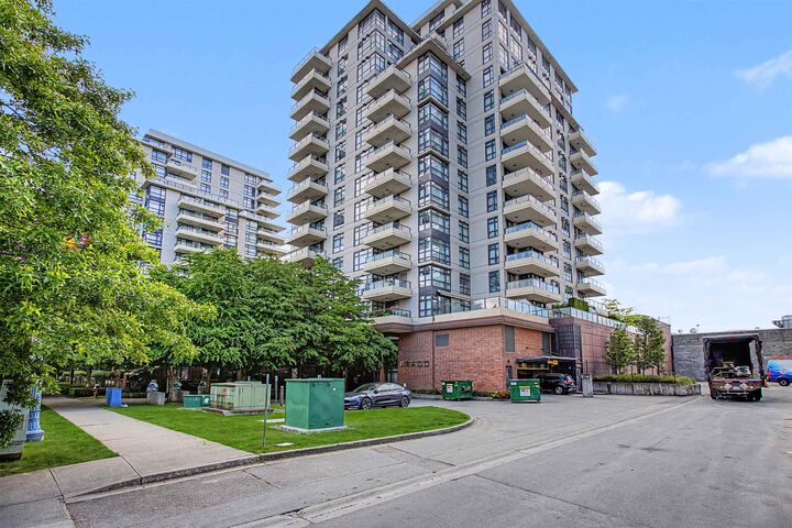 8120 Lansdowne Road 708 — photo 1