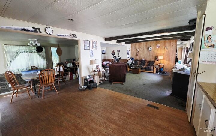 Property Photo: 144 View Rd ID 83536