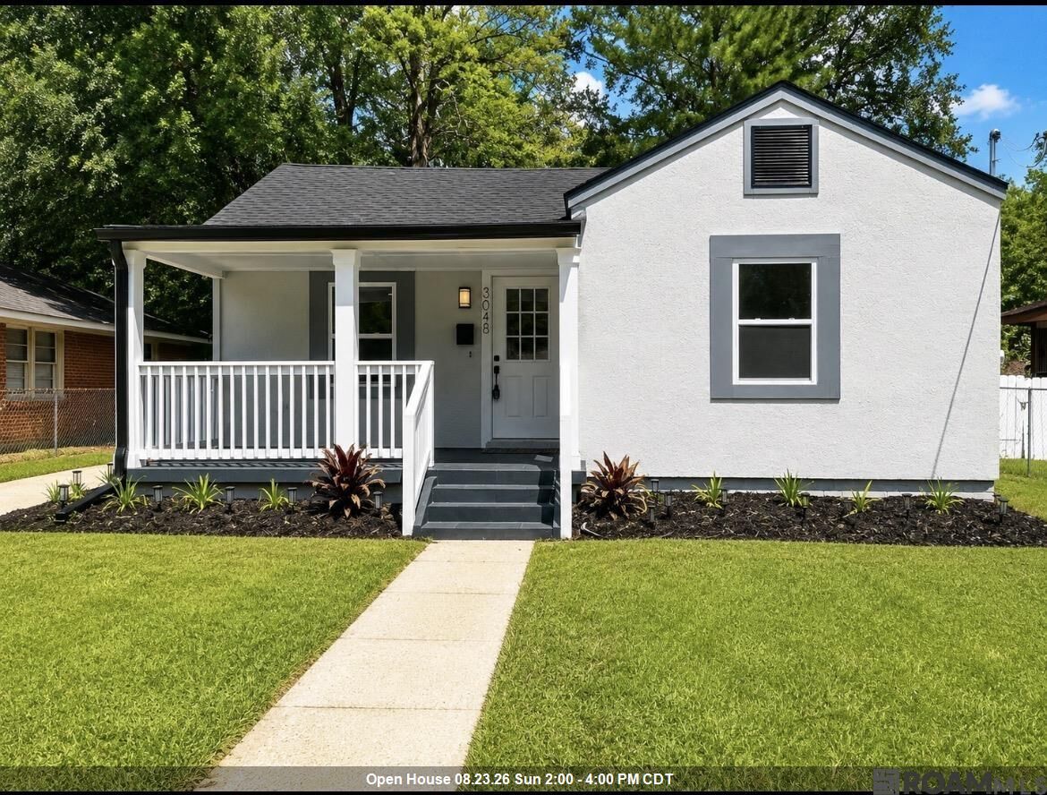 Property Photo: 3048 Voss Dr LA 70805