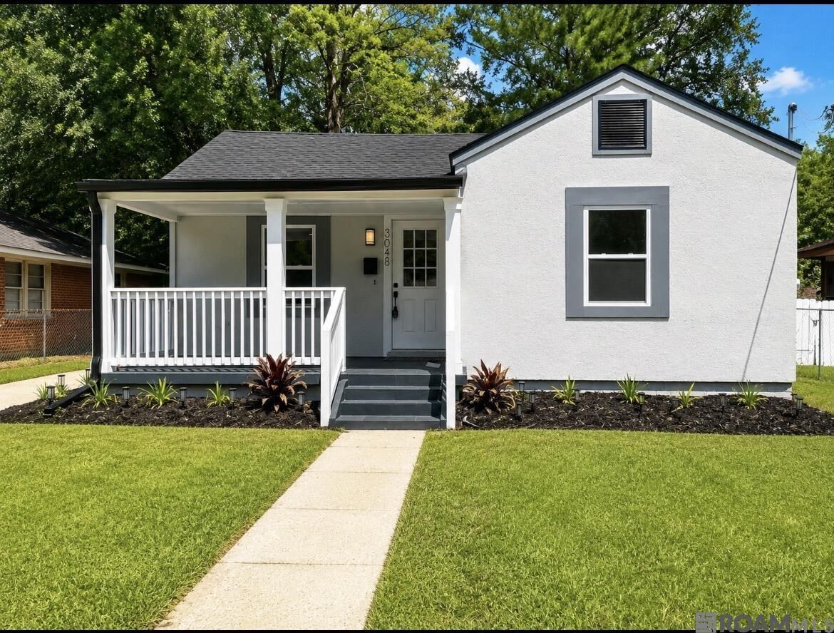 Property Photo: 3048 Voss Dr LA 70805