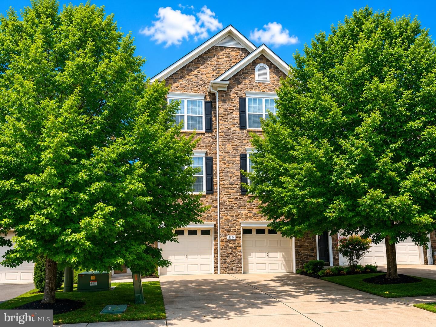 Property Photo:  8114 Winding Ross Way  MD 21043 