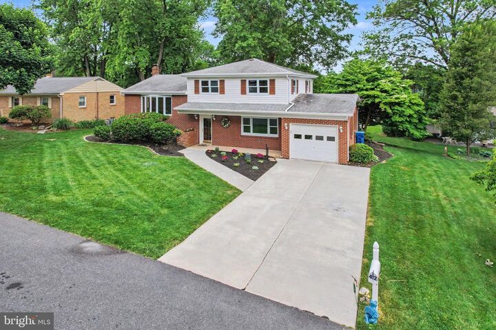 Property Photo: 412 Allegheny Drive PA 17055