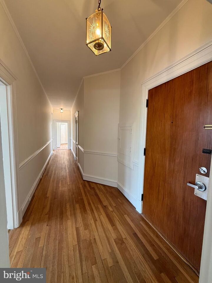 Property Photo: 700 Prince Edward 1 VA 22401