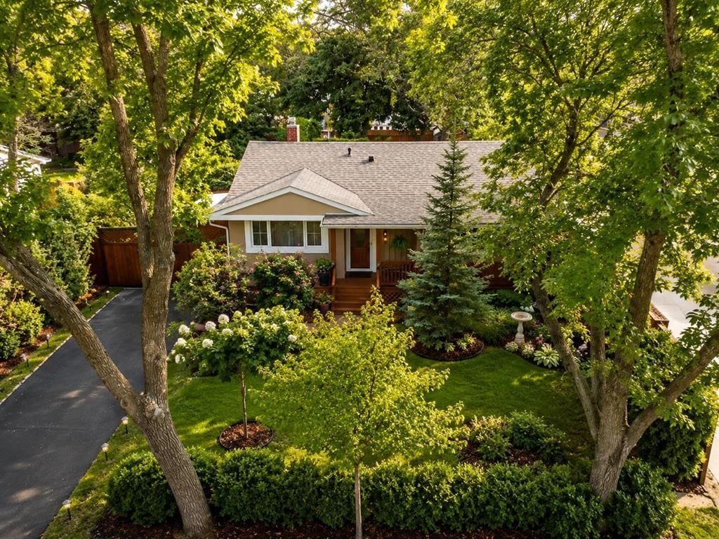 Property Photo: 155 Hammond Road MB R3R 1L9