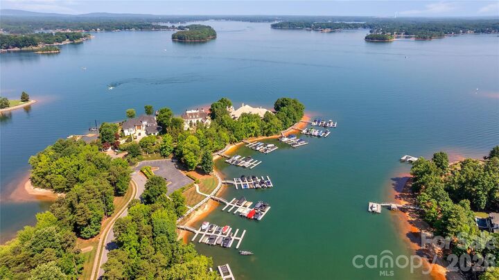 Property Photo: 1744 Brawley School Road NC 28117