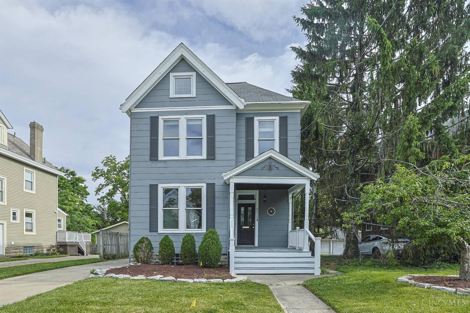 Property Photo:  2920 Portsmouth Avenue  OH 45208 