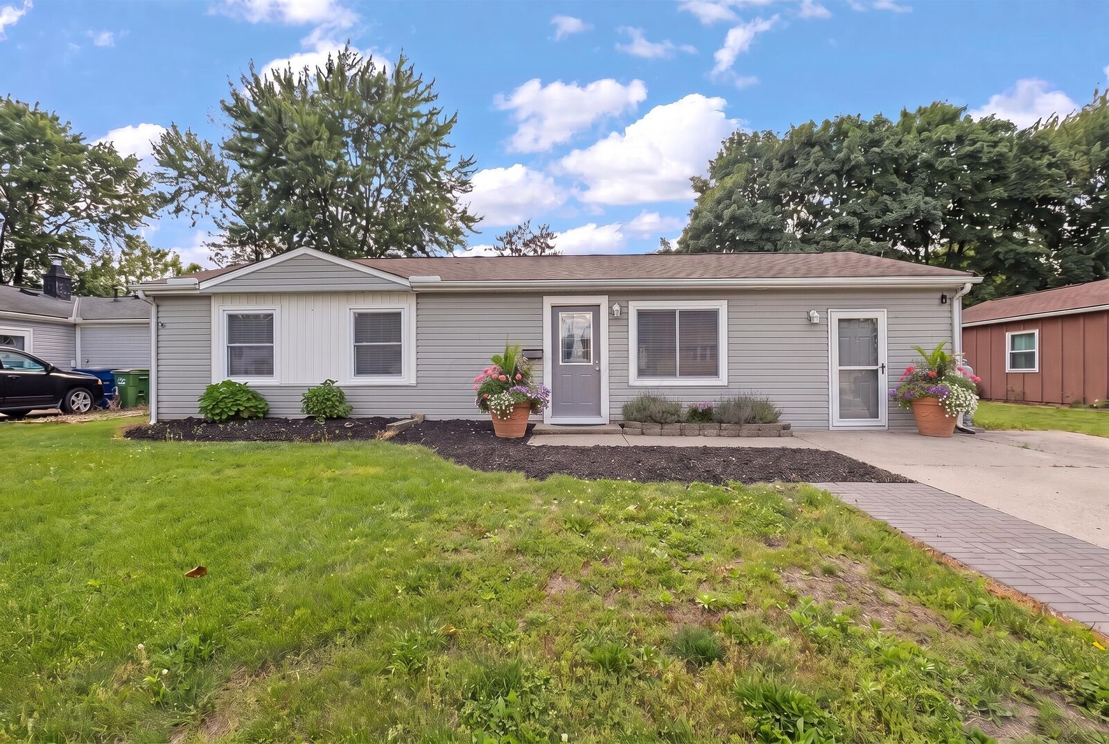 Property Photo:  70 Vaughn Road  OH 43015 