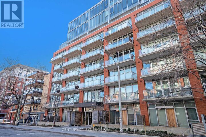 Property Photo:  340 McLeod Street 633  ON K2P 1A4 
