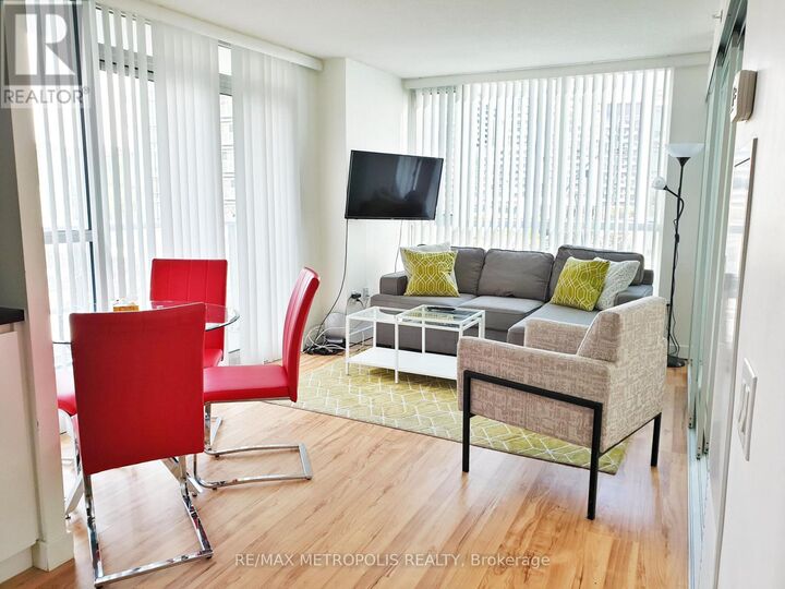 Property Photo:  85 Queens Wharf Road 307  ON M5V 0J9 