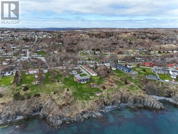 Property Photo:  6 Bay Street  NL A1Y 1B1 