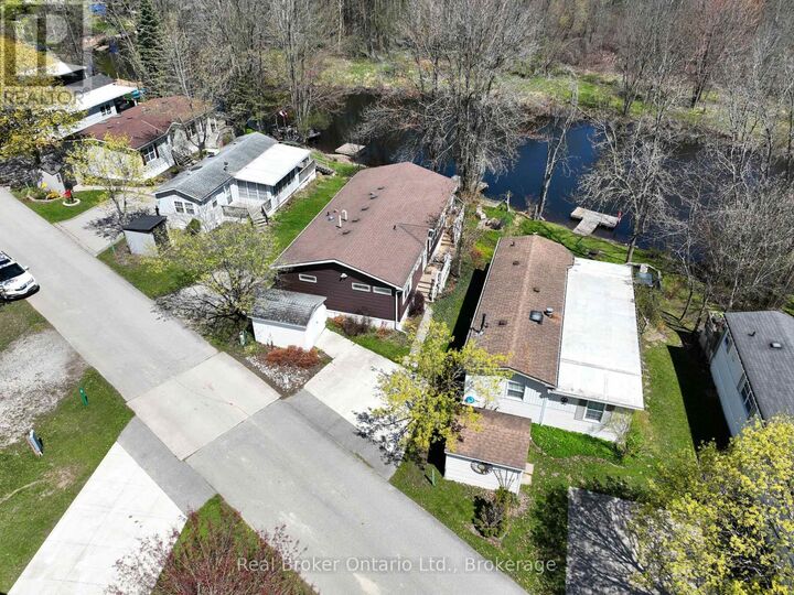 Property Photo:  13 Southline Avenue M24  ON N2Z 2X5 