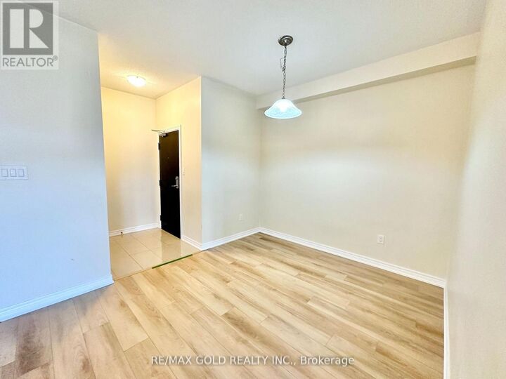 Property Photo: 263 Georgian Drive 308 ON L6H 0L2