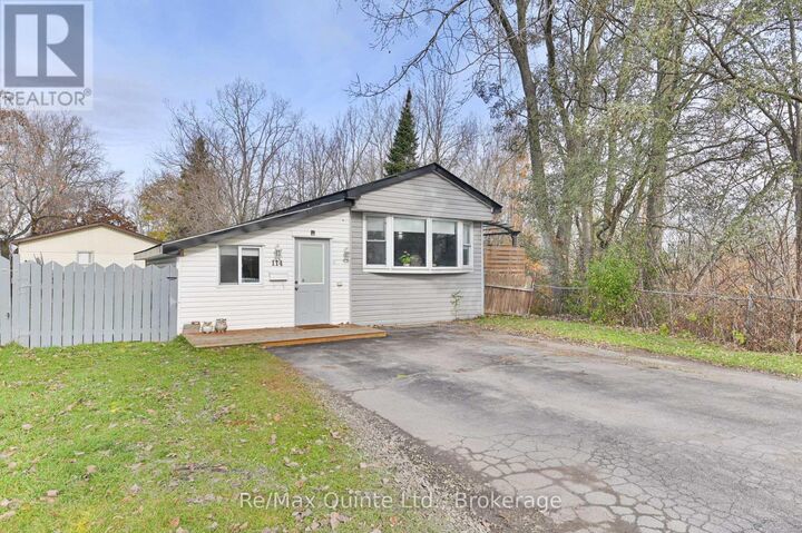 Property Photo:  529 Old Highway 2 114  ON K8V 5P5 
