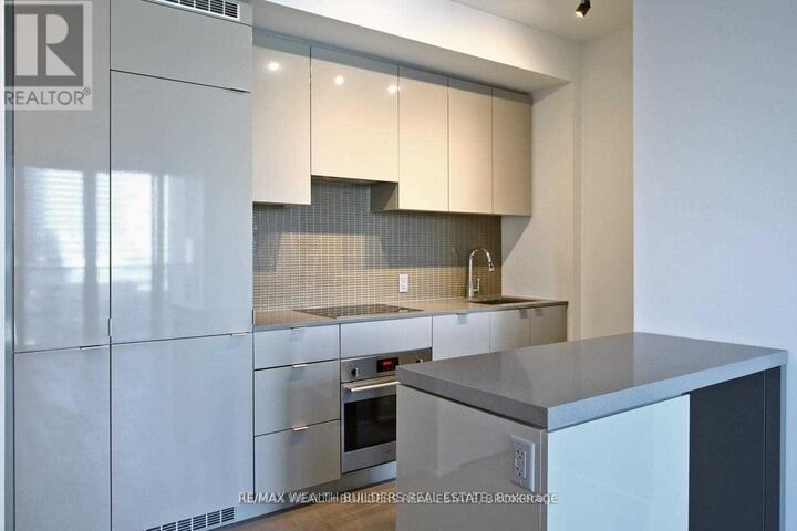 Property Photo:  7 Grenville Street 1103  ON M4Y 1A1 