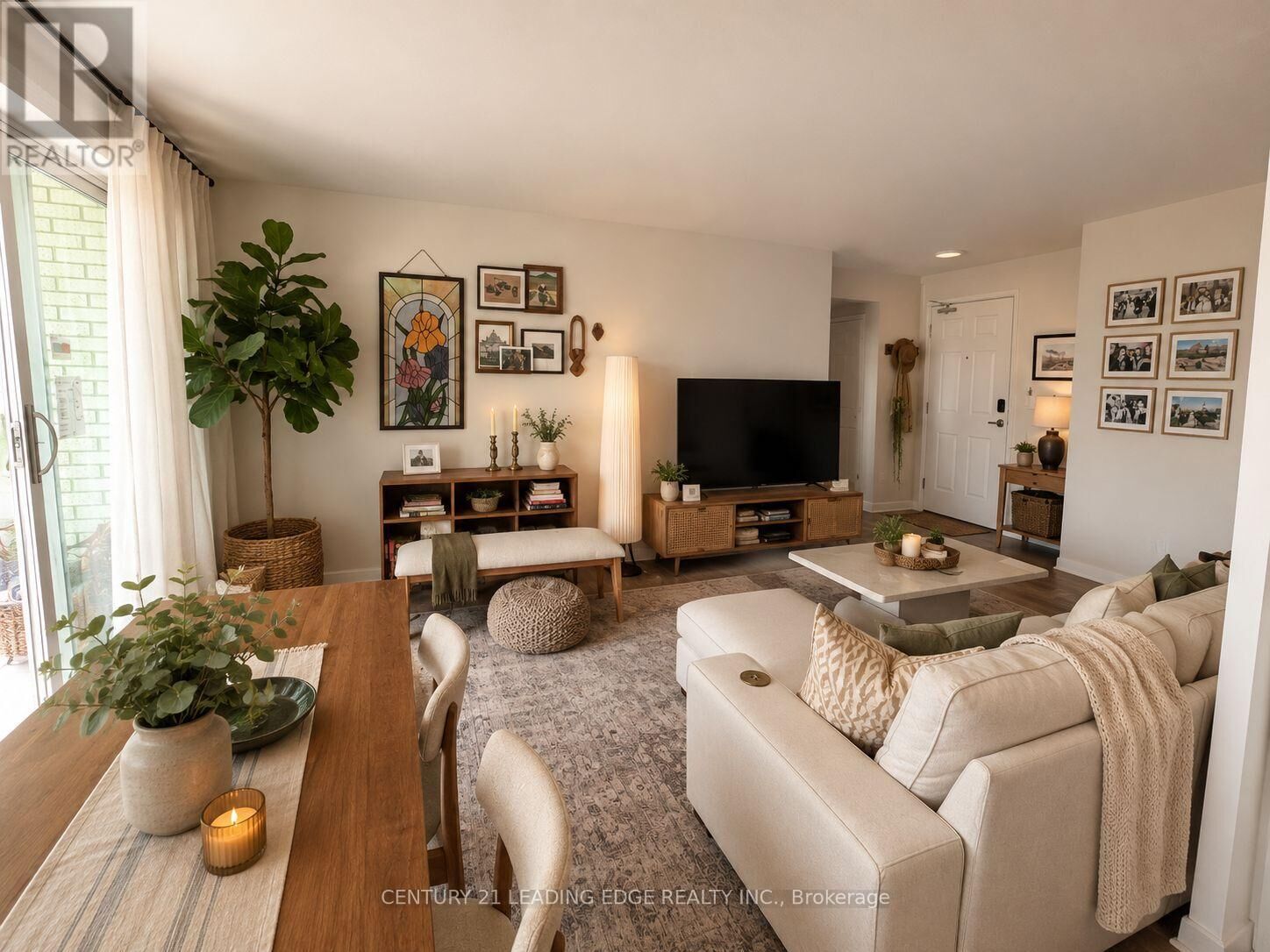 Property Photo: 20 Prince Arthur Avenue 19E ON M5R 1B1