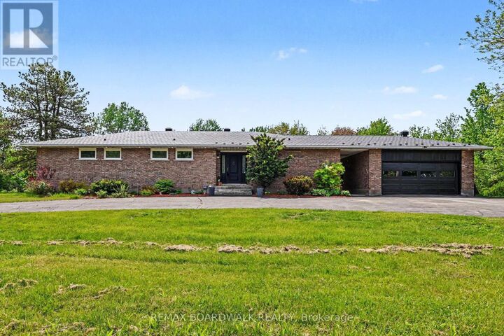 1500 Du Golf Road — photo 1