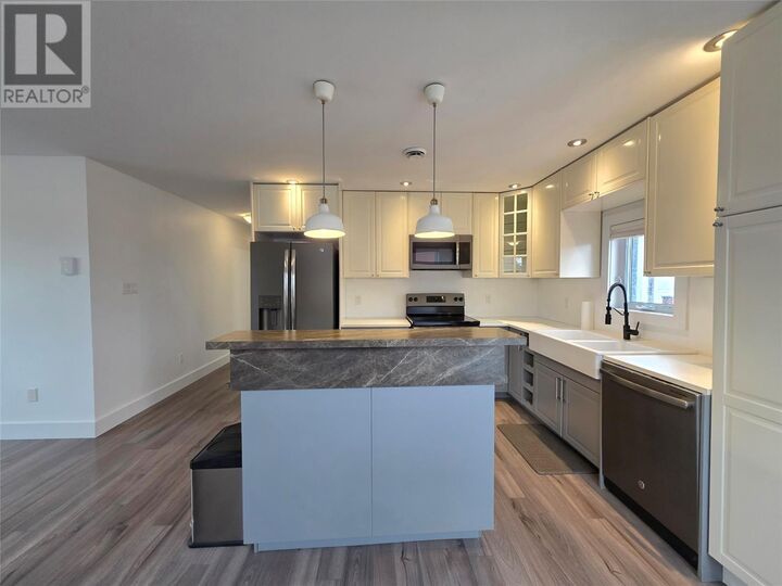 Property Photo:  6 Samuel Crescent  NL A2H 0E5 