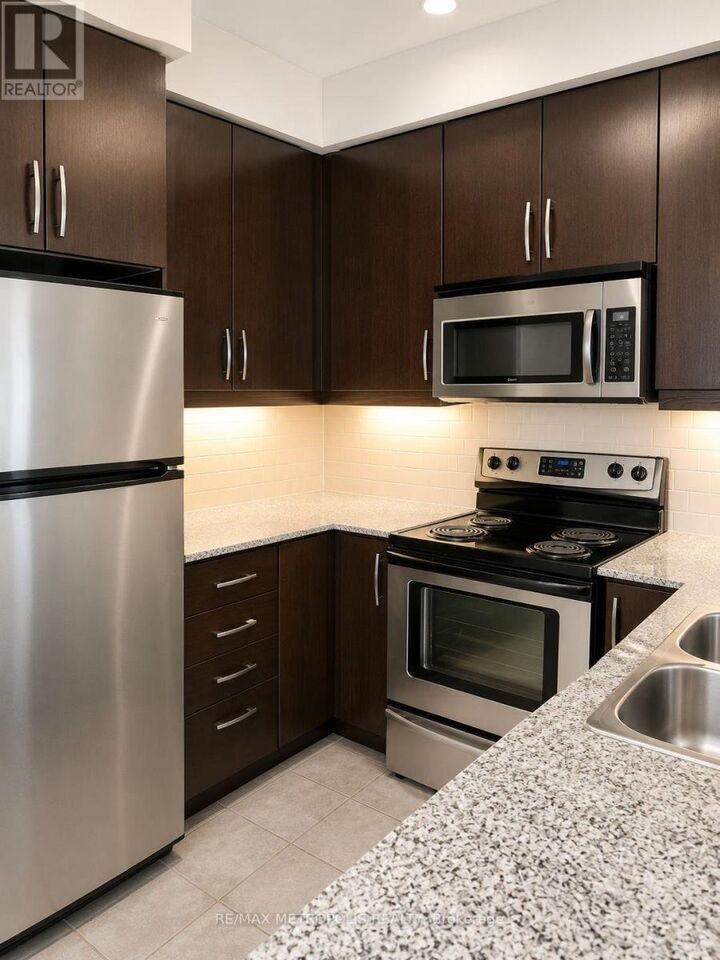 Property Photo:  1 Scott Street 1206  ON M5E 1A1 