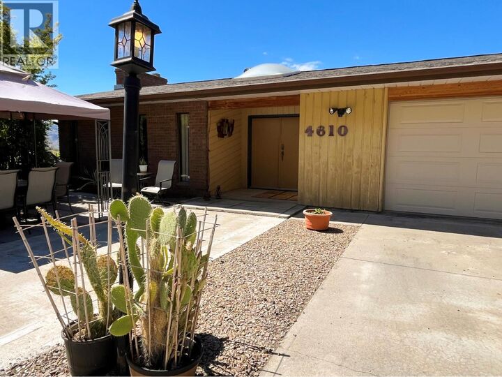 Property Photo: 4610 37th Street BC V0H 1V6