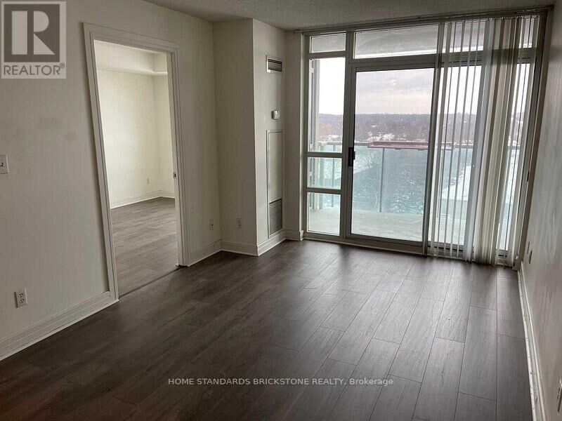 Property Photo:  18 Harrison Garden Boulevard 911  ON M2N 7J6 