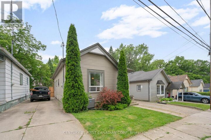 Property Photo: 29 Weston Street ON N6C 1R2