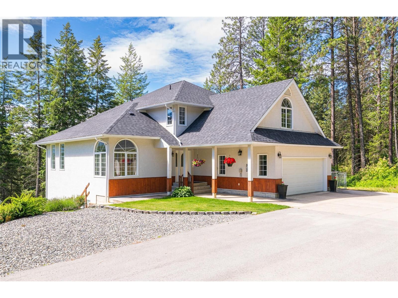 Property Photo: 2925 Beam Road BC V0B 1G1