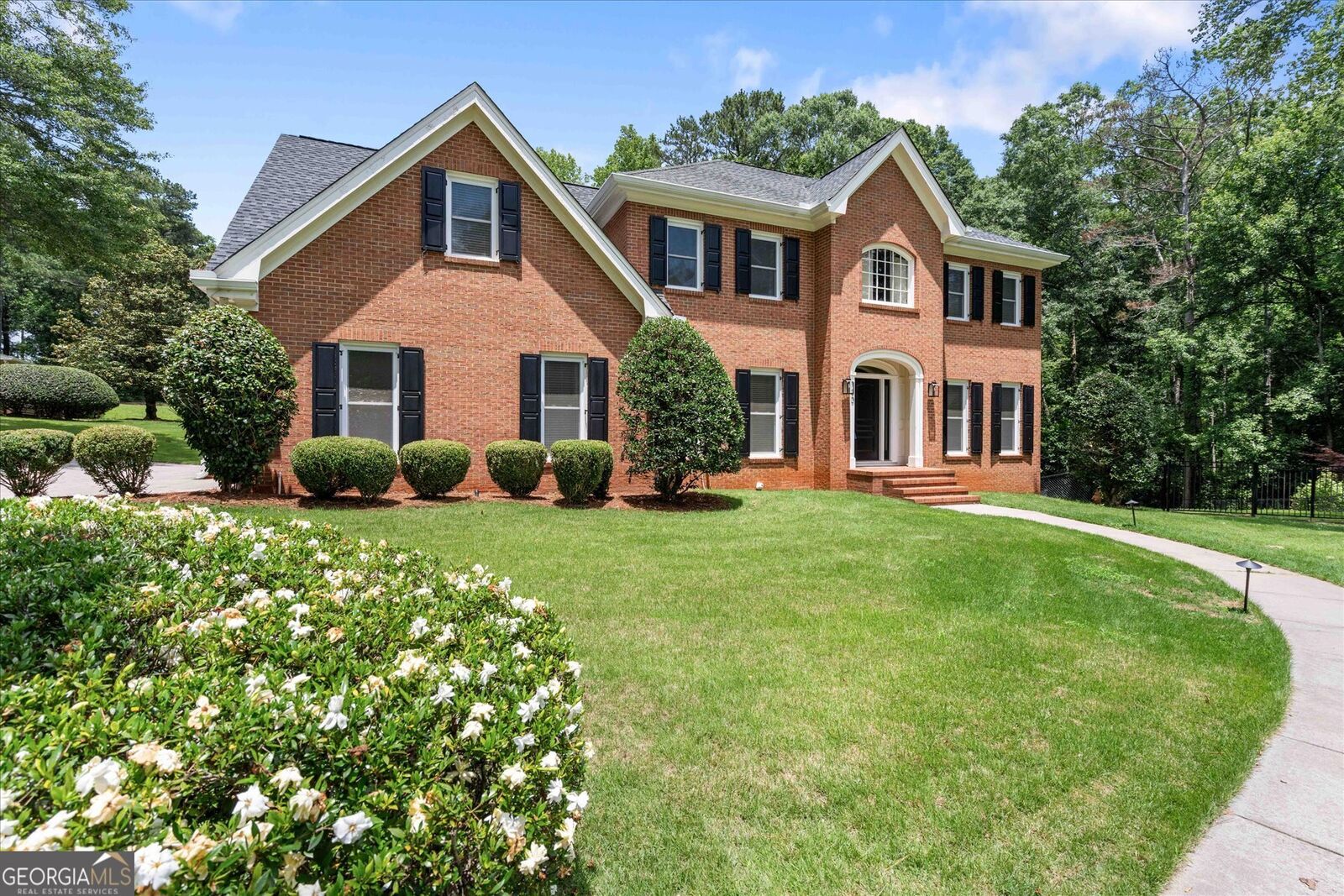 Property Photo:  120 Lisa Lane  GA 30117 