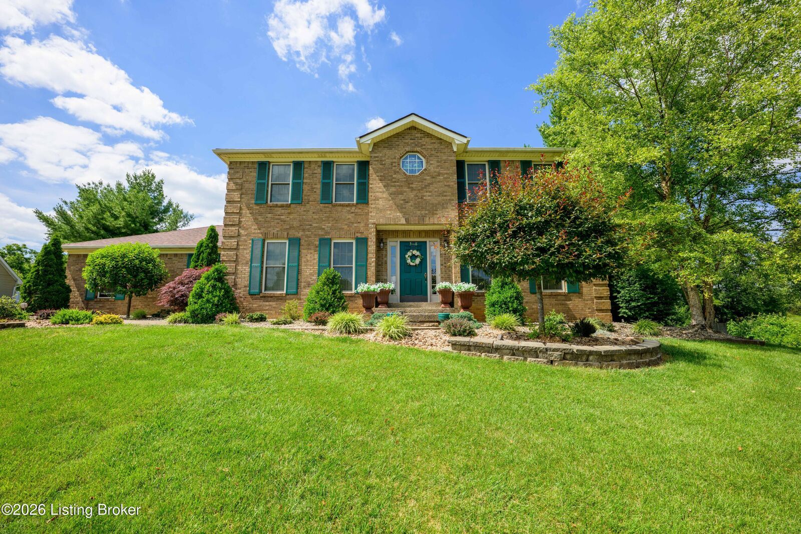 Property Photo:  368 Woodsbend Dr  KY 42701 