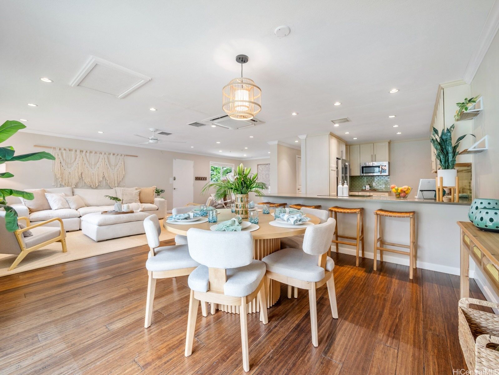 Property Photo:  1002 Lunaai Street  HI 96734 