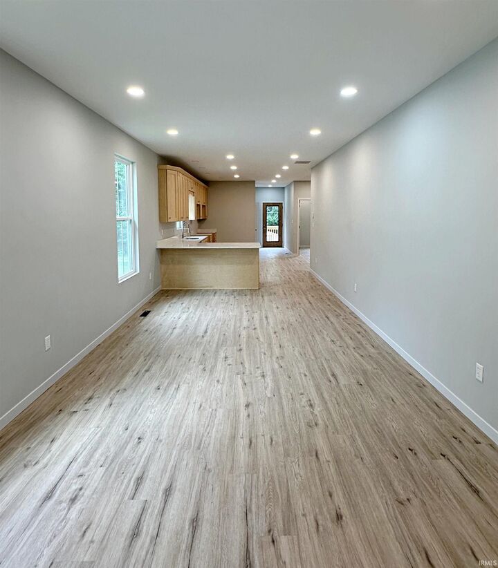 Property Photo: 413 Cosby Street IN 47501
