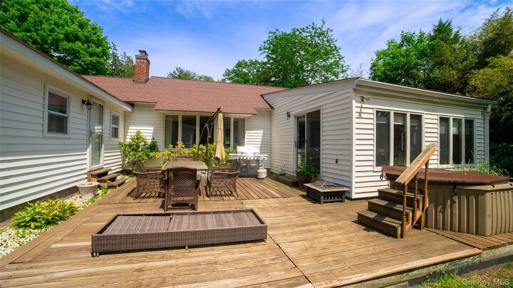 Property Photo:  208 Woodhampton Drive  NY 10603 