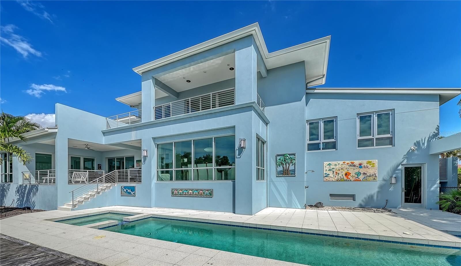Property Photo:  705 Jungle Queen Way  FL 34228 