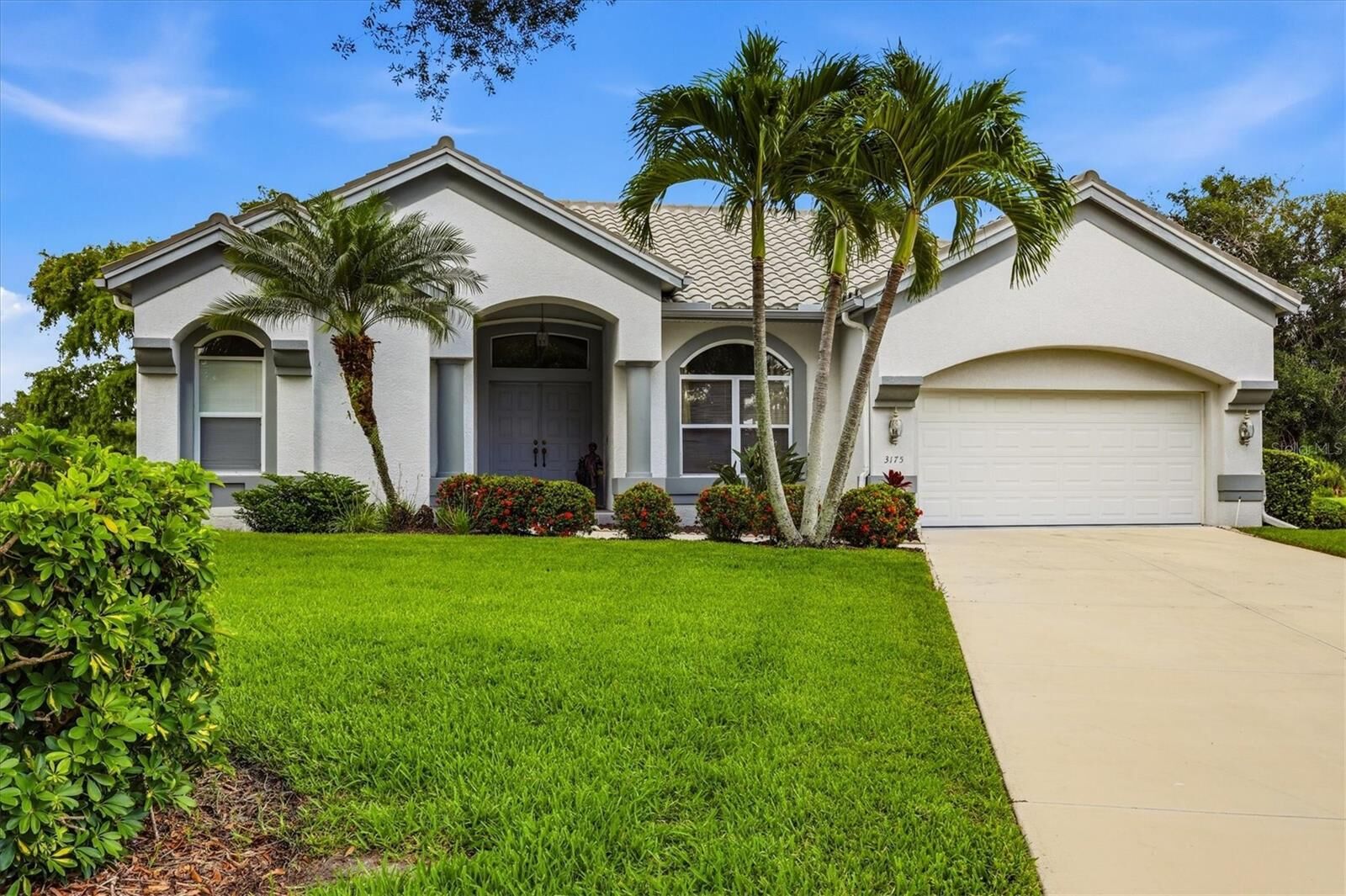 Property Photo: 3175 Village Lane FL 33953